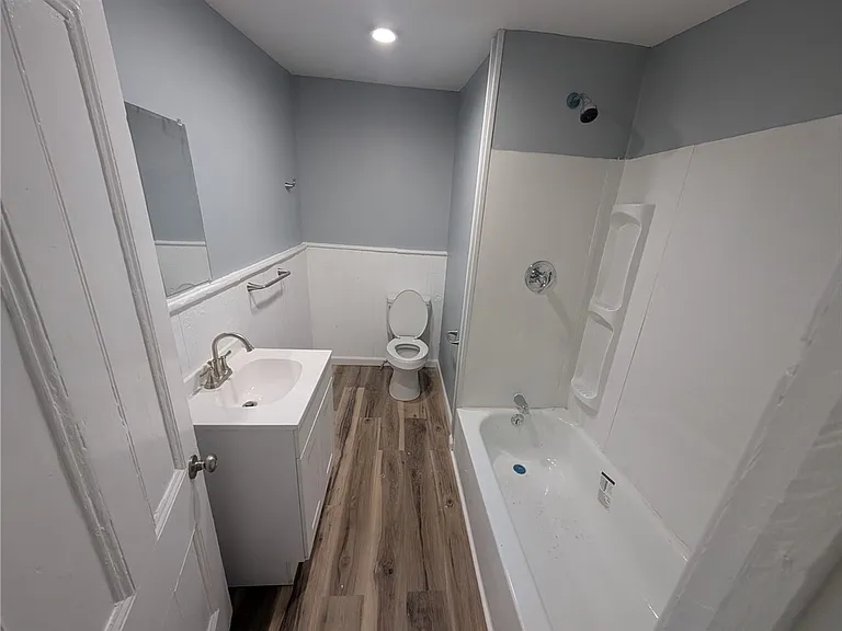 226 W Miller St #626 — Photo 3