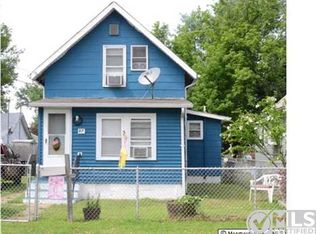 57 Essex St, Middletown, NJ 07748