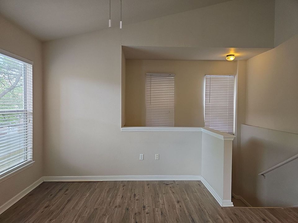 1st image of 10526 Villa Creek Dr