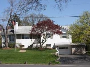 13207 Kara Ln, Silver Spring, MD 20904