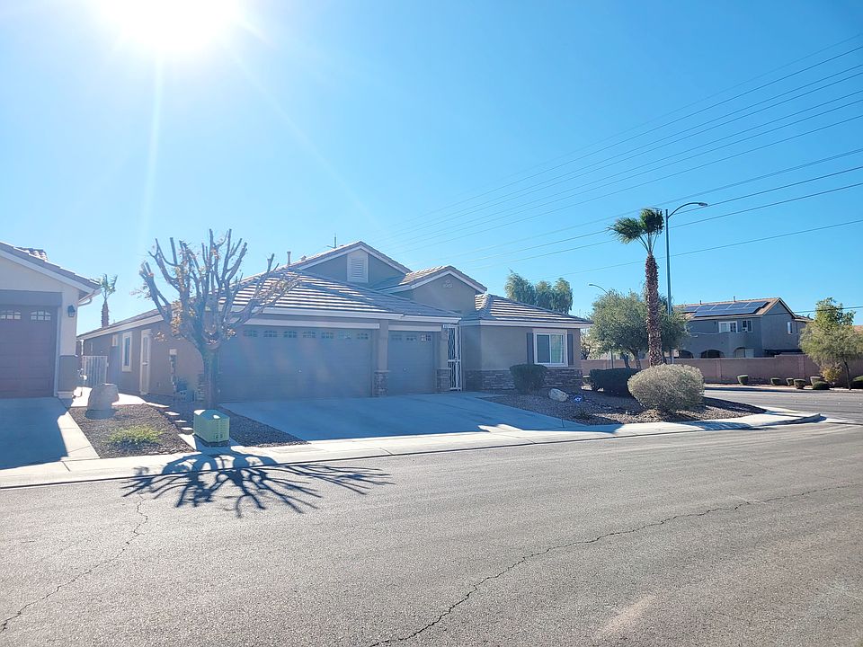 1st image of 3621 Blueberry Climber Ave