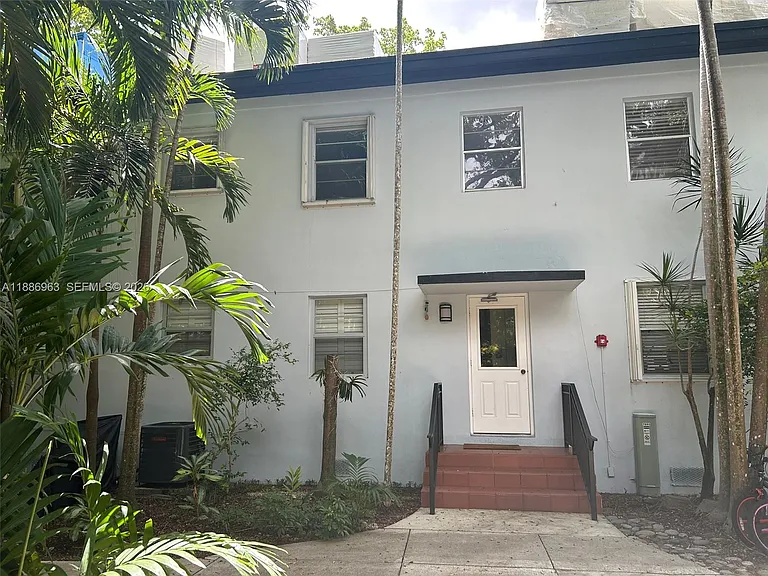 7865 SW 57th Ave #47C — Photo 1