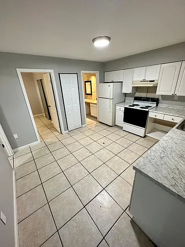 2235 Hanser Dr #3 Photo 1 2235 Hanser Dr #3 Photo 1