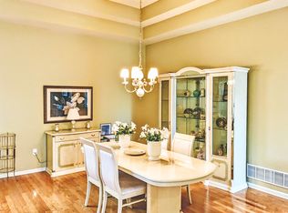 5 Carlisle Dr, Jackson, NJ 08527