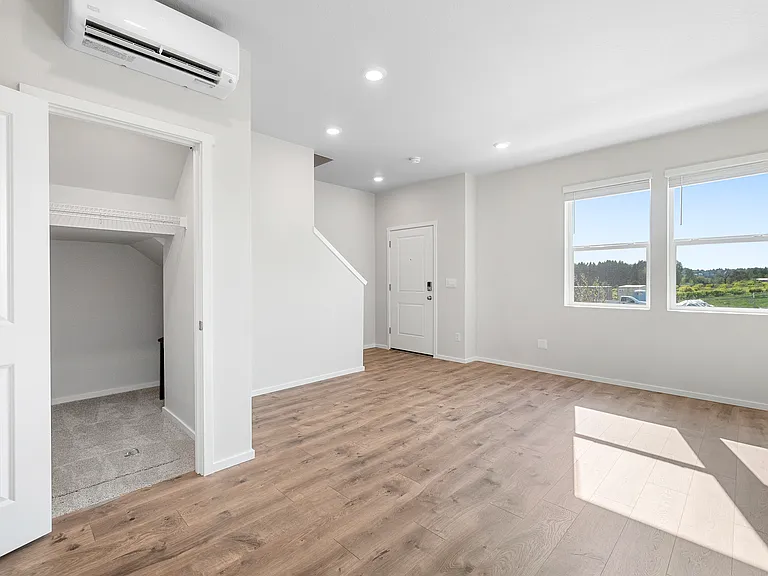 3435 SW Thomas Ave — Photo 7
