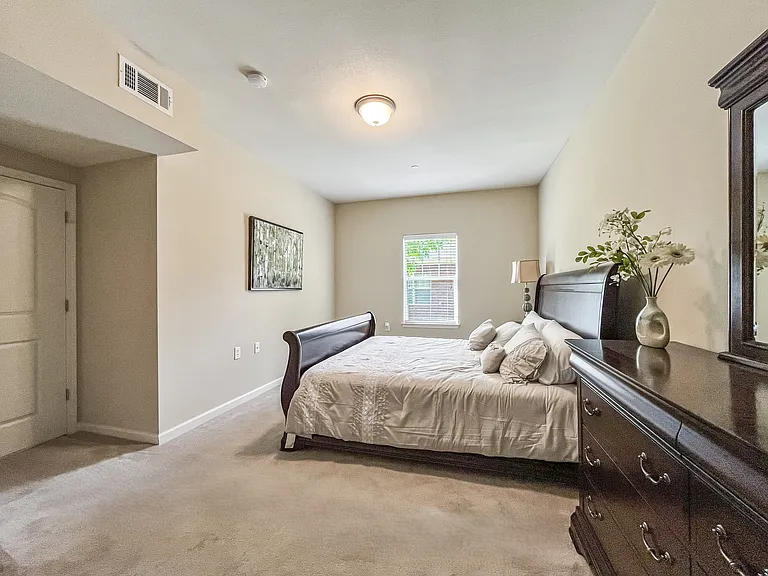 Westbrook Crossing Apartments — Photo 15