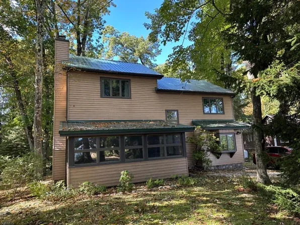 2207 Lakeside Dr, Vernon Twp., NJ 07422