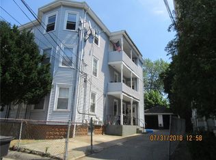 86 Darling St, Central Falls, RI 02863