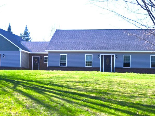 18 Castle Road, Harmony, ME 04942