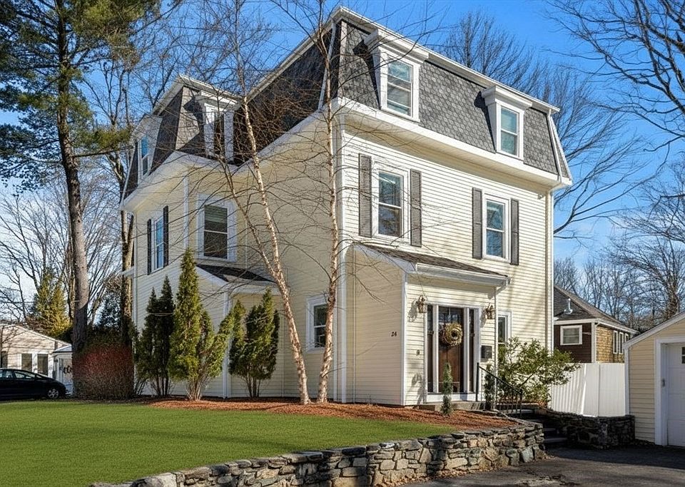 1st image of 28 Mercer Rd