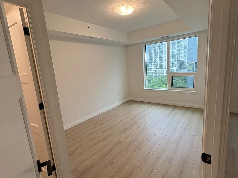 93 Arthur St N #809 — Photo 13
