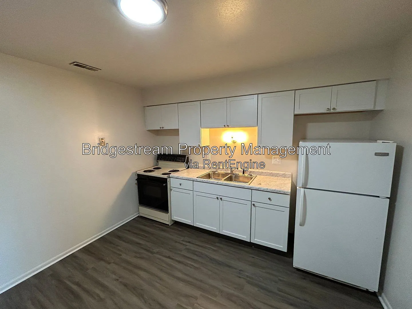 2 bed, 1.0 bath, $850 — Photo 3