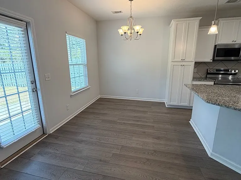 600 Brightleaf Cir — Photo 7