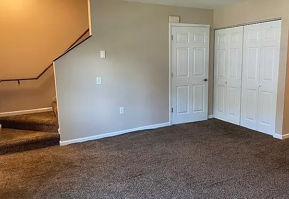 501 W Elm Dr — Photo 22