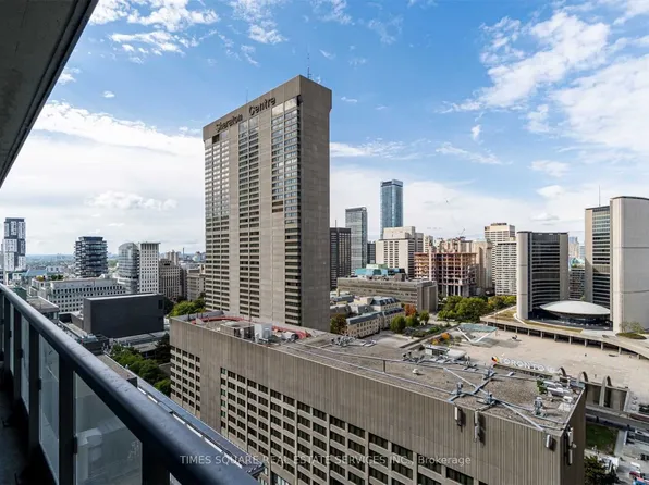 70 Temperance St, Toronto, ON