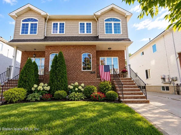 52 Chatham St, Staten Island, NY 10312
