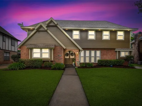 34 Yellowstone Dr, New Orleans, LA 70131