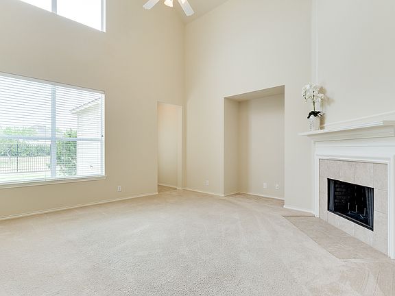 3rd image of 3503 San Angelo St