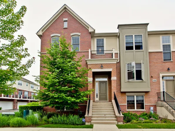 1194 Danforth Ct, Vernon Hills, IL 60061