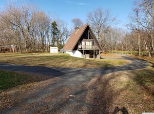 40 Village View Ln #R, Catskill, NY 12414