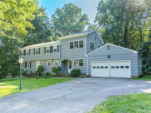 35 Gray Rock Road, Trumbull, CT 06611