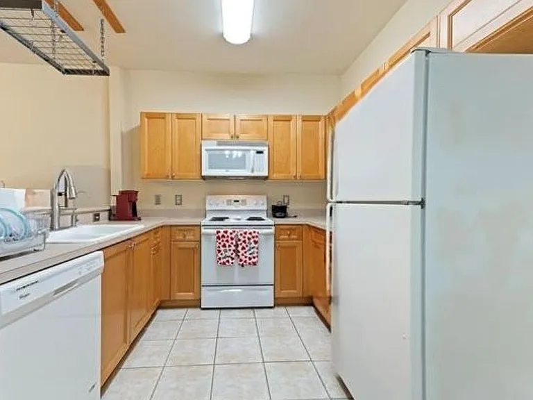 3400 Old Bainbridge Rd #108 — Photo 3