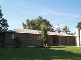 706 Domke Dr, Valparaiso, IN 46383