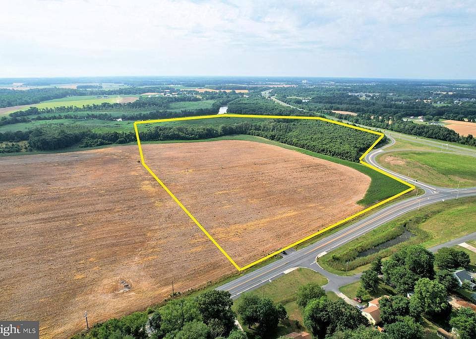 1st image of New Wharf Rd