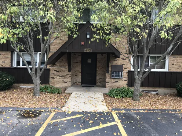 2204 Arbor Cir #2, Downers Grove, IL 60515