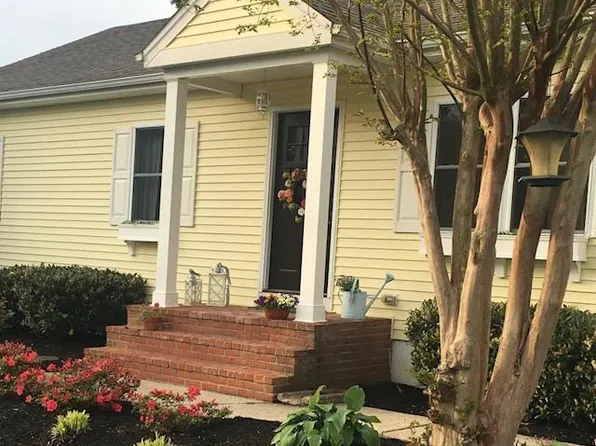 209 Holly St, Centreville, MD 21617