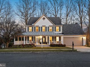 6827 Bluecurl Cir, Springfield, VA 22152