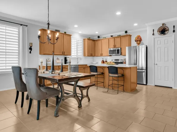 2348 Barzona Dr, Fort Worth, TX 76131