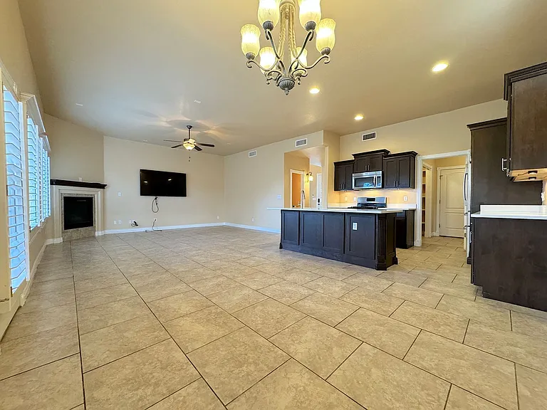 11629 Saint Martin Way — Photo 4