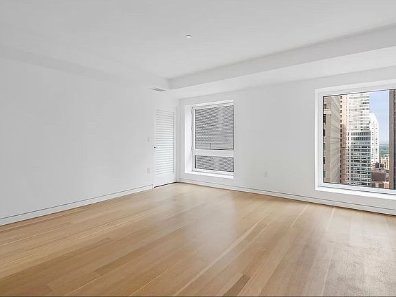 5th image of 135 W 52nd St #291A