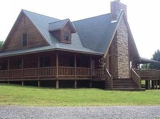 200 Pleasant Valley Rd, Wister, OK 74966