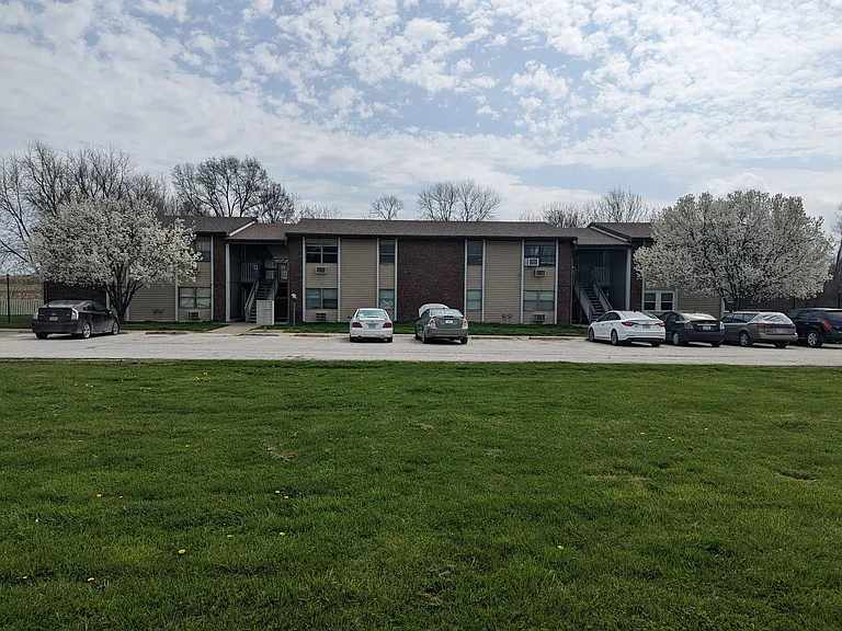 1108 Randolph St — Photo 3