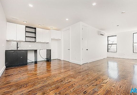 3rd image of 59 Malcolm X Blvd #5A