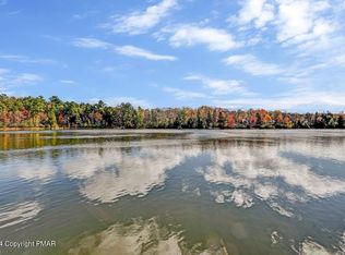 1203 Deer Trail Rd, Pocono Pines, PA 18350