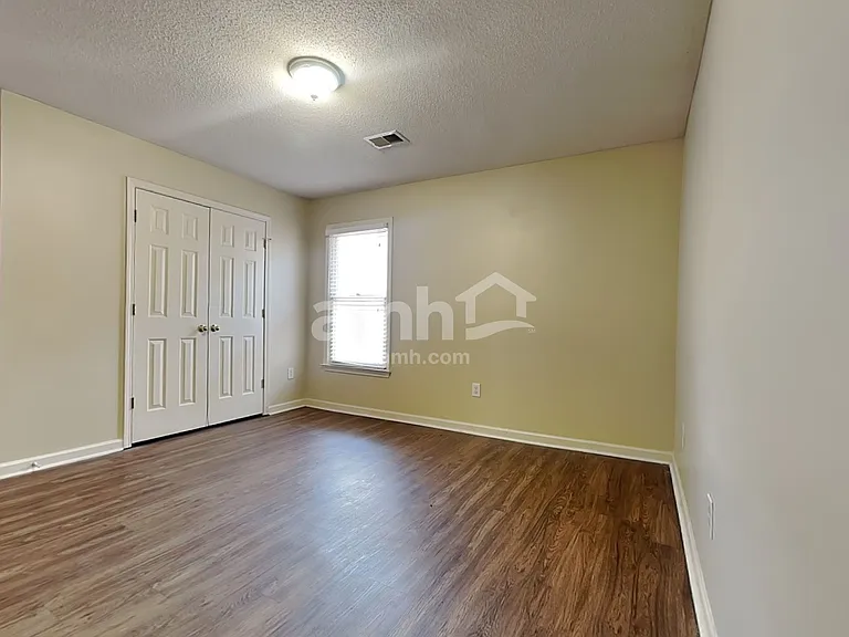 2713 Country Glade Cv N — Photo 20