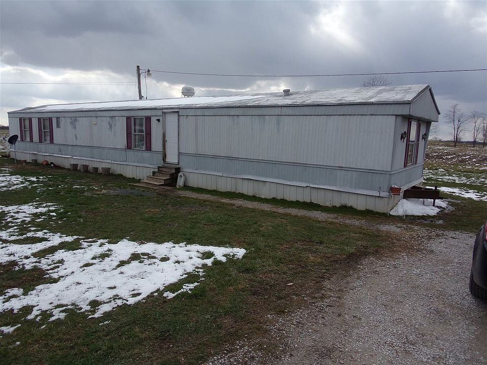 2nd image of 900 S Highway 259