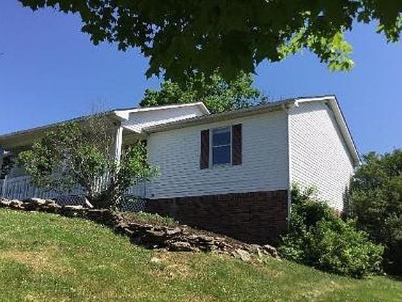 2nd image of 1154 Briarwood Dr