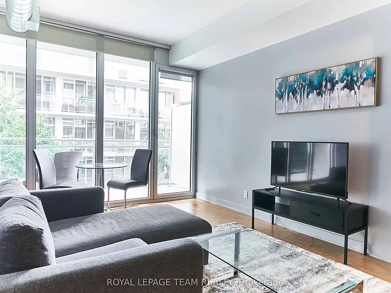 354 Gladstone Ave #312 — Photo 10