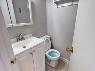 309 N Marshall Ave APT 17, Clarksville, IN 47129