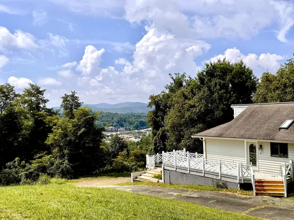 483 Clawson St, Boone, NC 28607