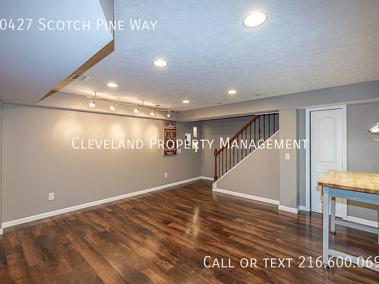 20427 Scotch Pine Way — Photo 40