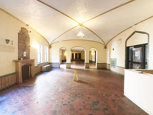 Rented by Bohemia Realty Group | media 16