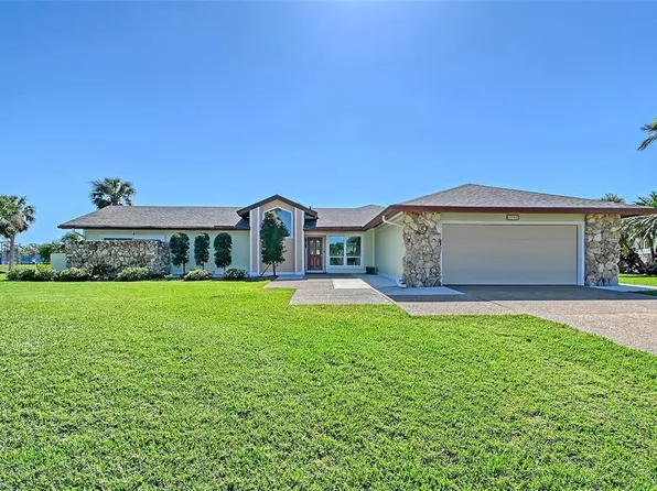 3704 Prairie Dunes Dr, Sarasota, FL 34238