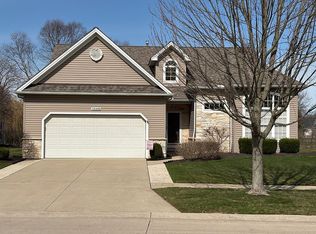 33550 Stream View Dr, Avon, OH 44011