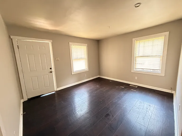 825 Rodey Ave #1 — Photo 2