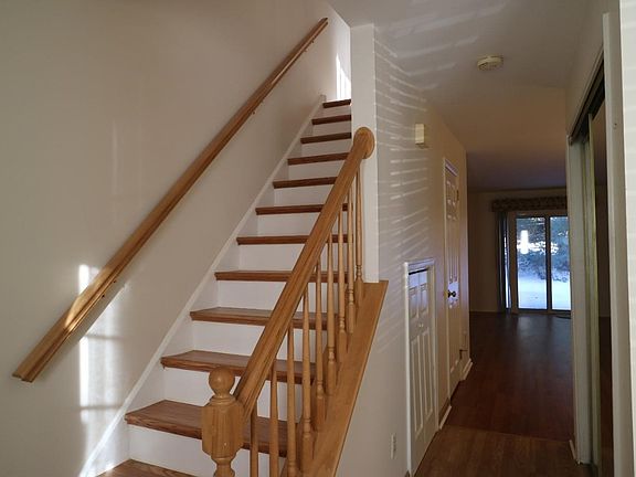 2nd image of 74 Fair Oaks Ct